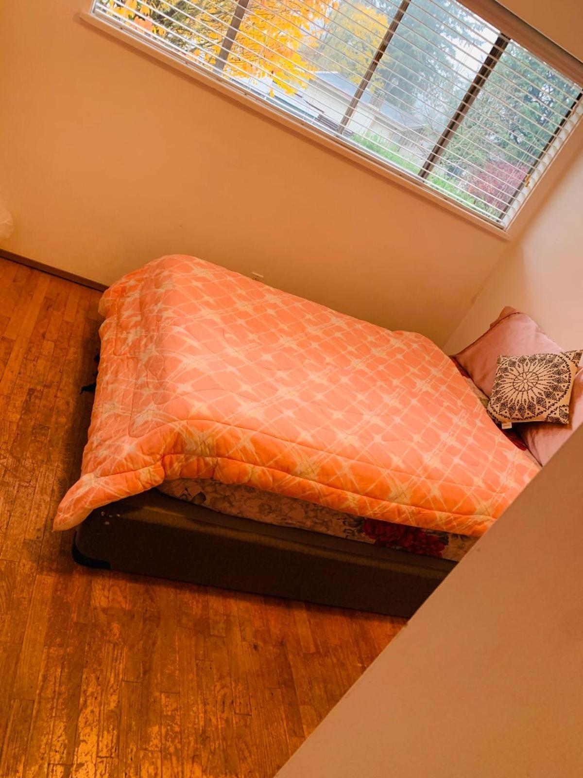 Cosy Romantic Stay In Surrey- Walking Distance From Guildford Town Centre Exterior foto