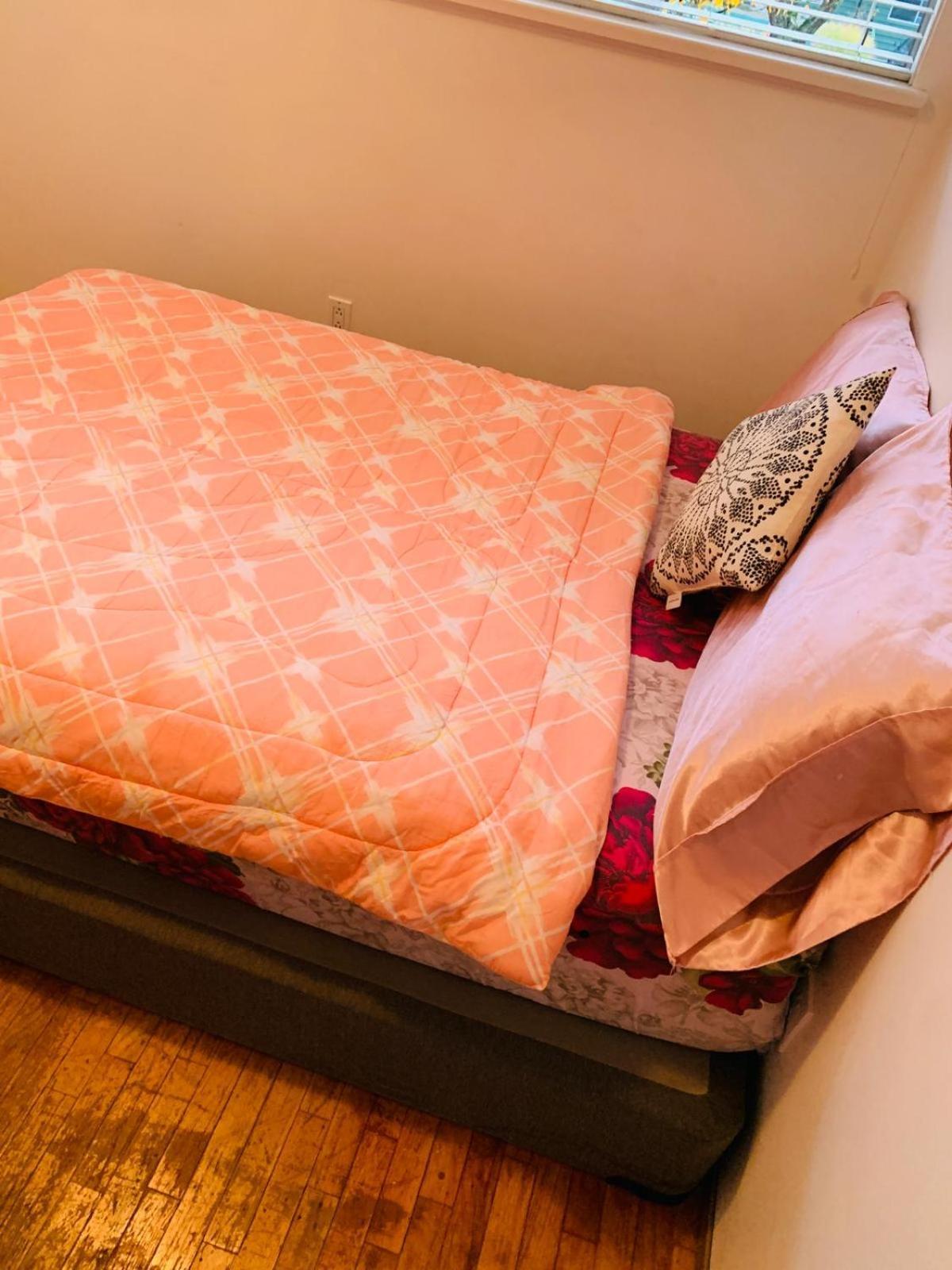 Cosy Romantic Stay In Surrey- Walking Distance From Guildford Town Centre Exterior foto